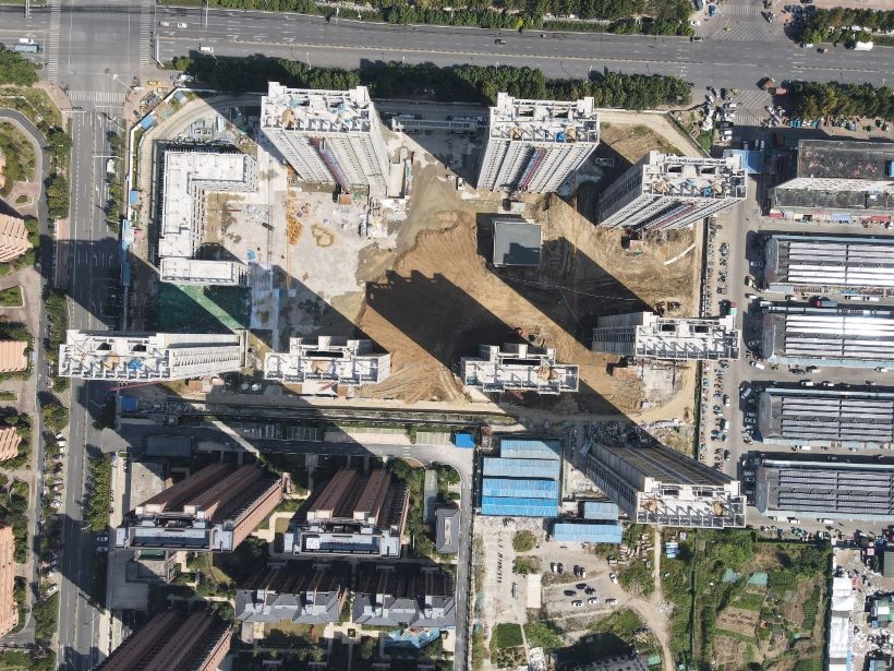 国产日韩精品欧美一区喷