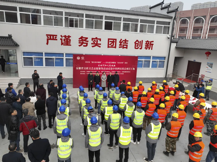 国产日韩精品欧美一区喷