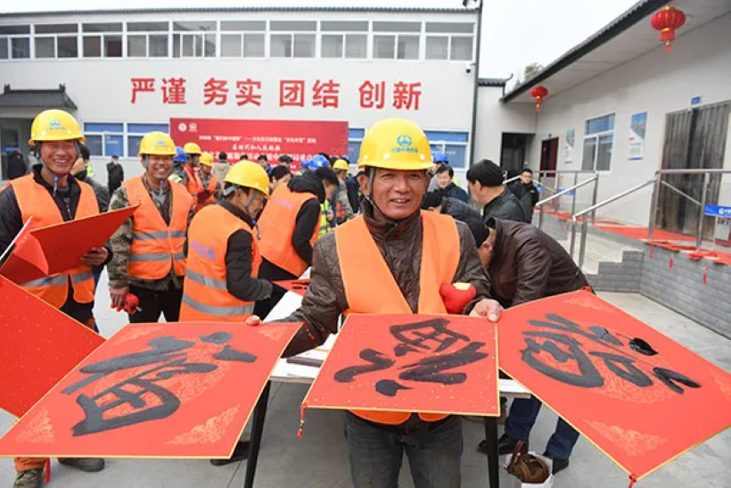 国产日韩精品欧美一区喷