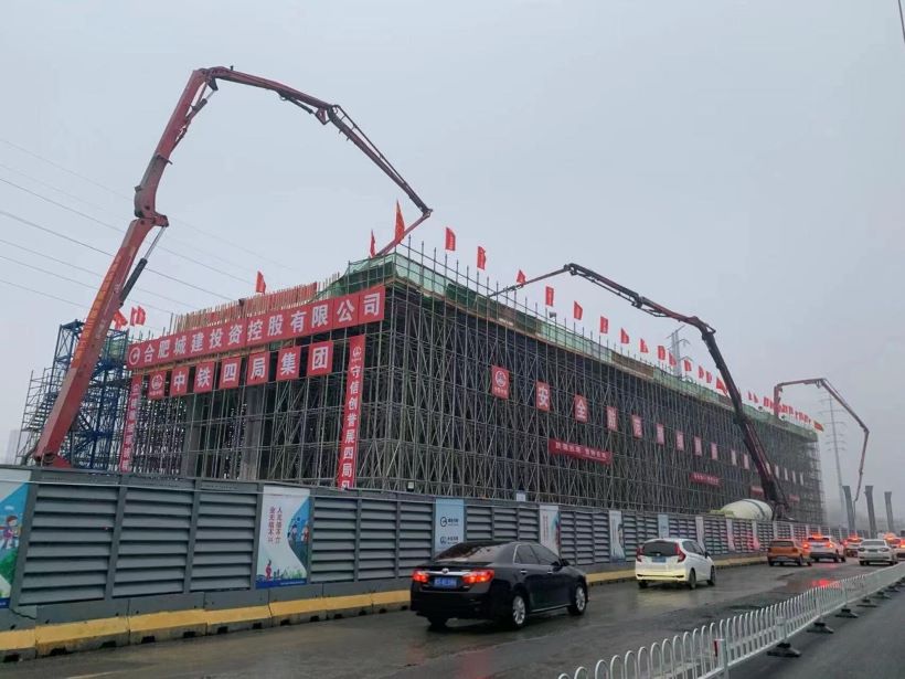 国产日韩精品欧美一区喷