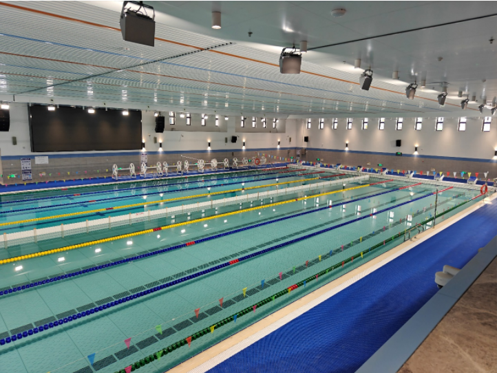 国产日韩精品欧美一区喷