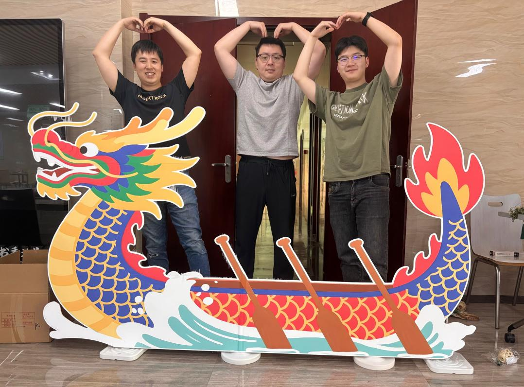 国产日韩精品欧美一区喷