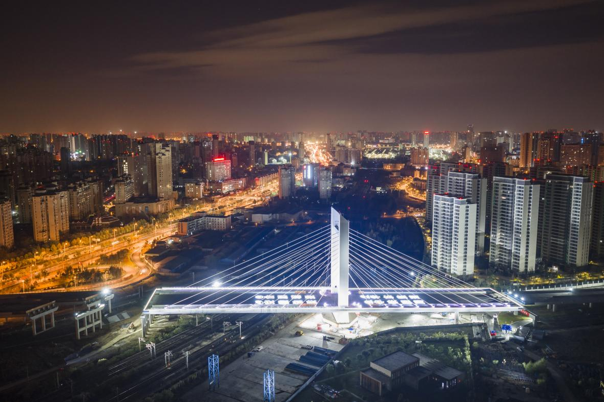 国产日韩精品欧美一区喷