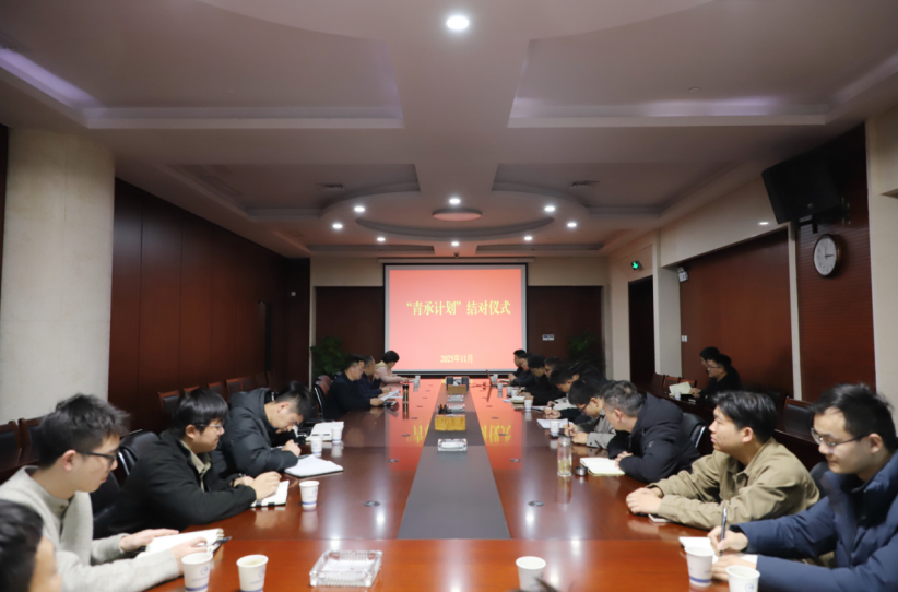 国产日韩精品欧美一区喷