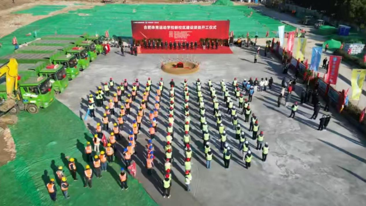 国产日韩精品欧美一区喷